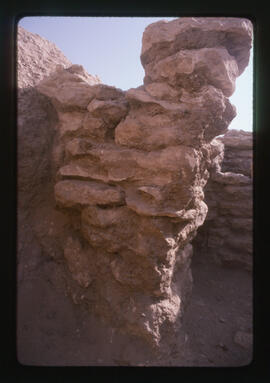 <N_LPB3-11> [Isin-Larsa Period: Early Second Millennium B.C.] Inside of the underground structure