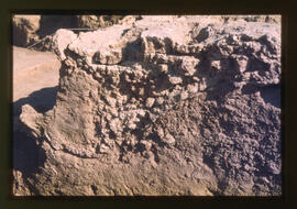 <N_LPA4-05> [Ubaid Period: 5300-3700 BCE.] Songor B Remain I-5, Level I, Kiln details