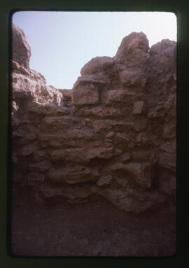 <N_LPB3-11> [Isin-Larsa Period: Early Second Millennium B.C.] Inside of the underground structure